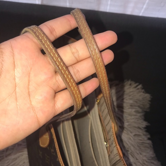 GUC Louis Vuitton Monogram Neverfull MM - Picture 13 of 16